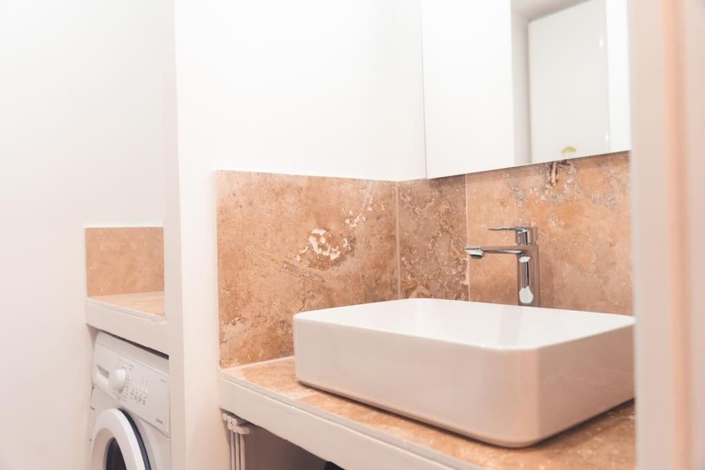 L'armoirie, Cosy Nid Douillet Apartment Tours